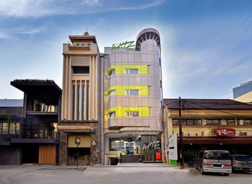 whiz hotel falatehan jakarta