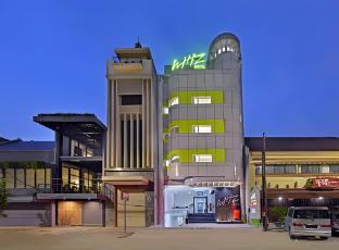 whiz hotel falatehan jakarta