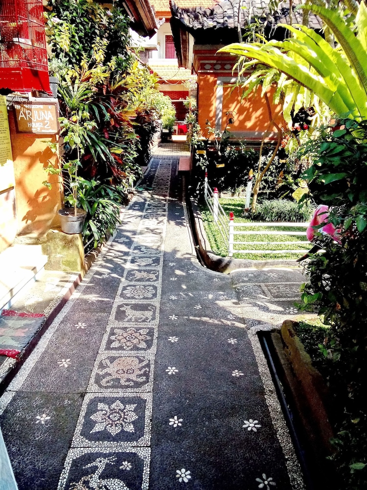 arjuna homestay ubud