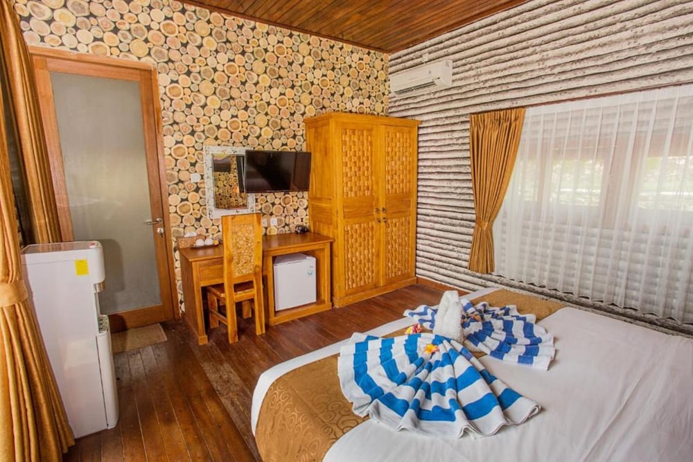 kabeh jati garden villa and restaurant