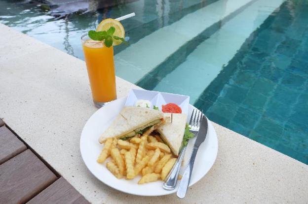 mahana boutique apartment