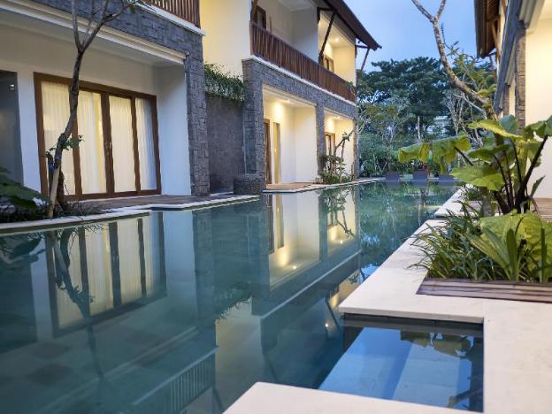 mahana boutique apartment