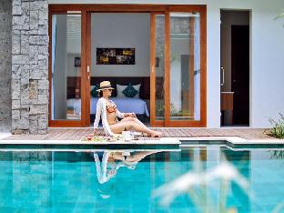 mahana boutique apartment