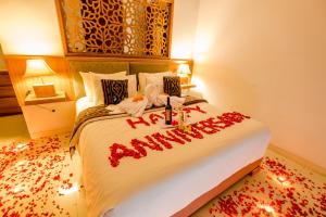 mahana boutique apartment