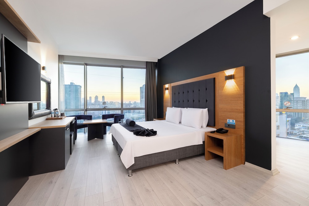asia artemis suite
