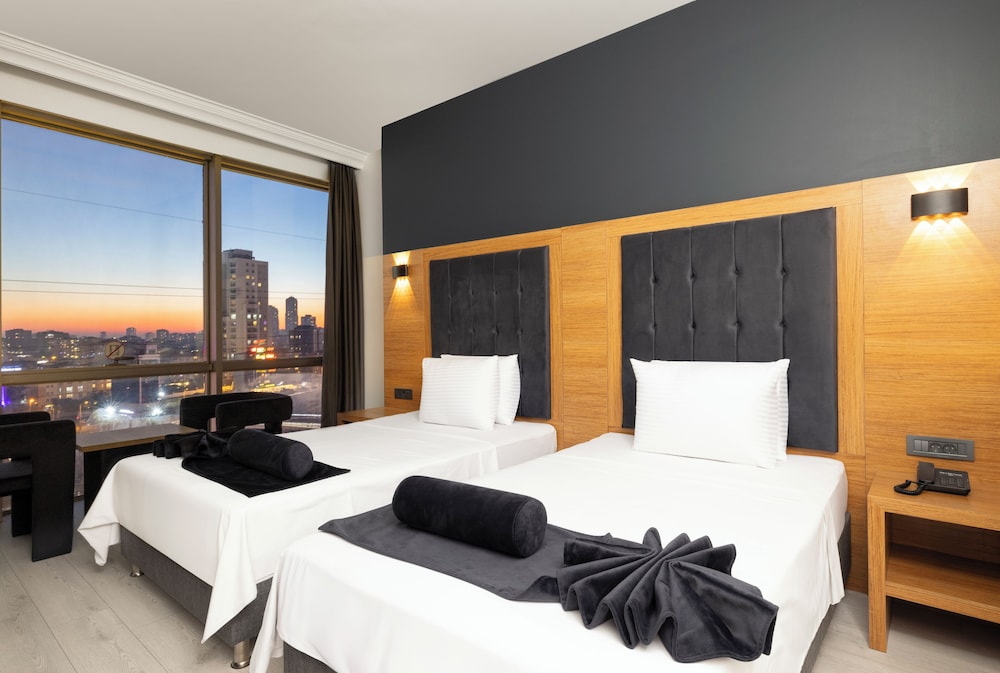 asia artemis suite