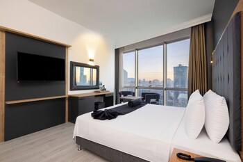 asia artemis suite