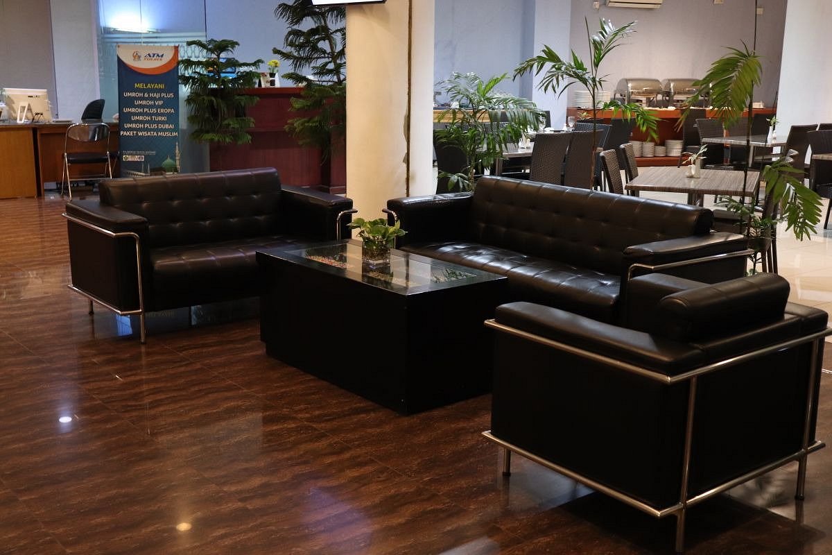 Azza Hotel Palembang,Al-Munawar Arab Village>>Palembang,2 star