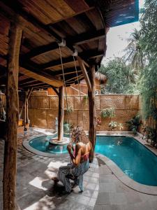 gili treehouses