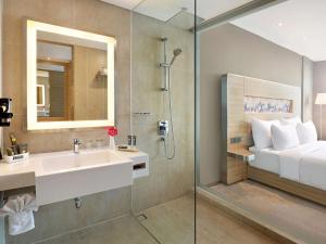 novotel samator surabaya timur