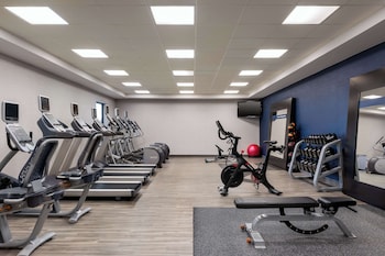 hampton inn and suites dodge city