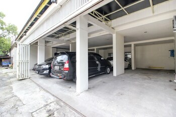 reddoorz near stadion manahan solo