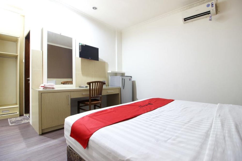 reddoorz near stadion manahan solo