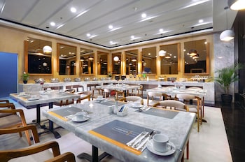 Harper Cikarang By Aston,Cikarang>>Bekasi,4 star