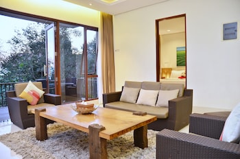 permai 7a villa 4 bedroom with a private pool