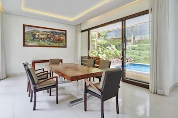 permai 7a villa 4 bedroom with a private pool