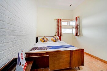 radio backpacker guesthouse