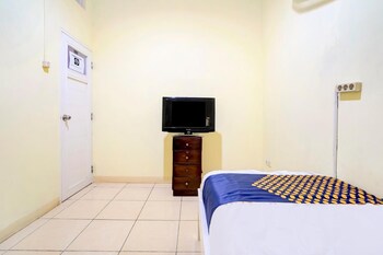 radio backpacker guesthouse