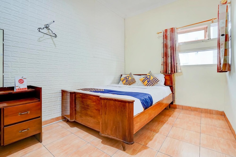 radio backpacker guesthouse