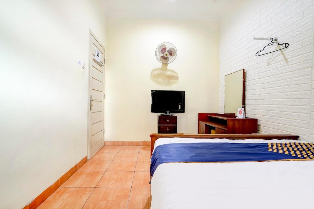 radio backpacker guesthouse