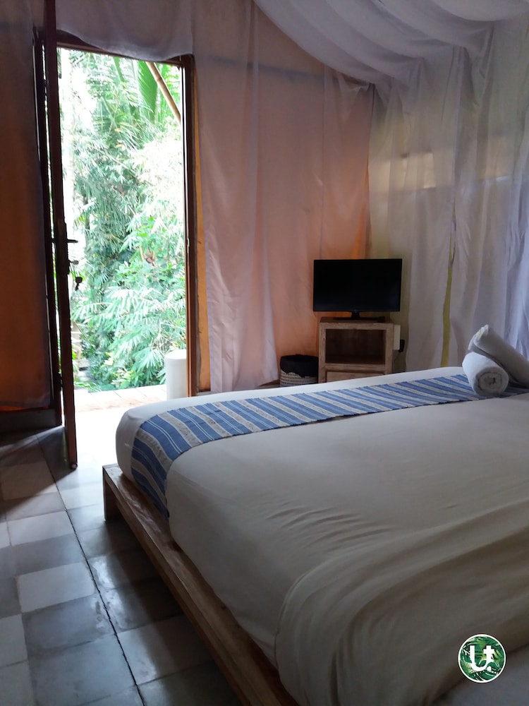 ubud tropical hostel