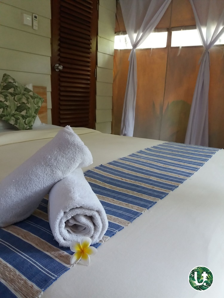 ubud tropical hostel