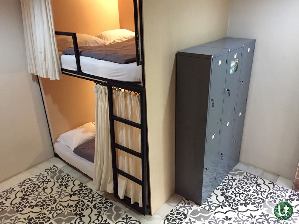 ubud tropical hostel