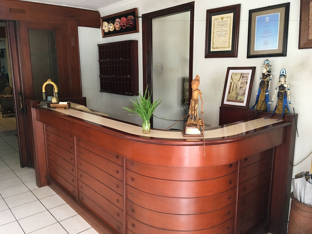paniisan hotel
