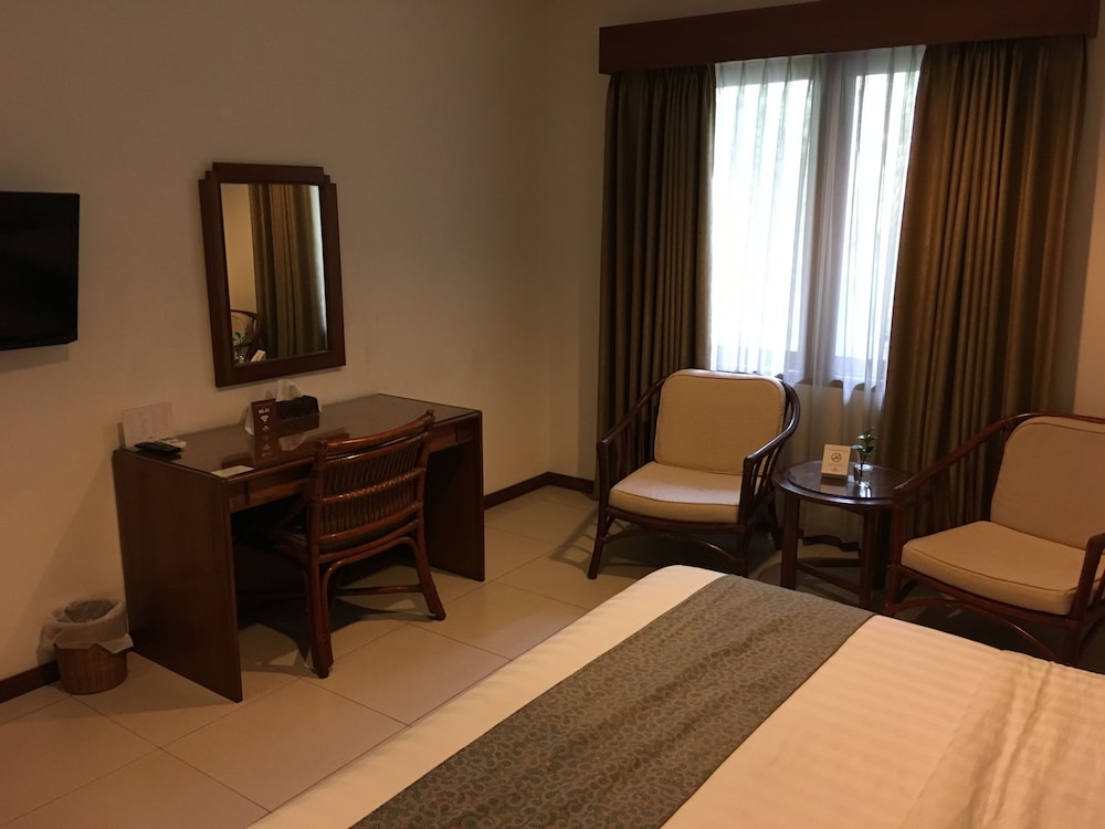 paniisan hotel