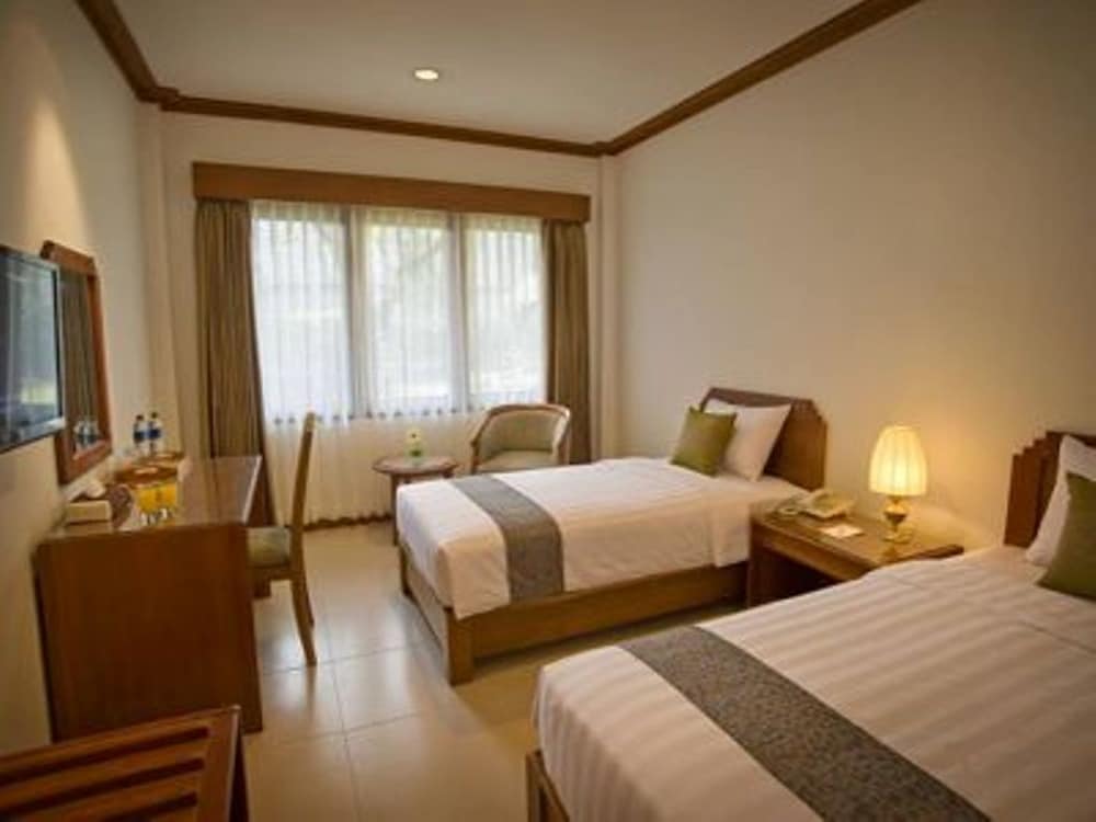 paniisan hotel
