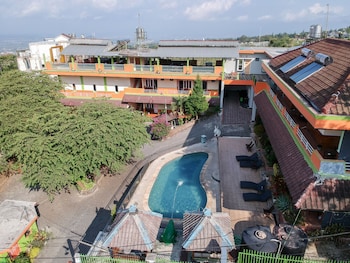 Villa Panderman Indah,Malang>>Batu,3 star
