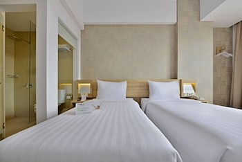 Whiz Prime Hotel Basuki Rahmat Malang,Klojen>>Jawa Timur,3 star