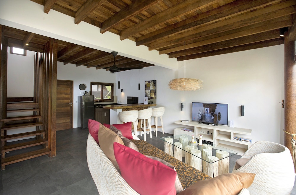 villa leonora