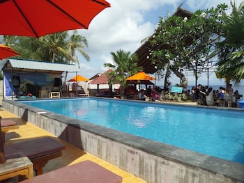 semaya one beach guesthouse