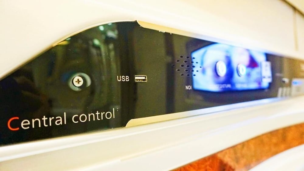 tab capsule hotel kayoon surabaya