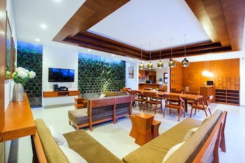 pudak sari unizou hostel
