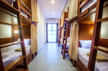 pudak sari unizou hostel