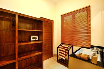 de liza villa seminyak beachside by bali asia villa