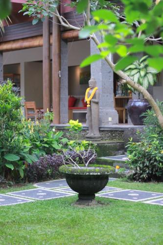 sarin ubud suites by pramana villas
