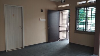 Sleeprest - Plamo Garden,Batam City>>Batam,3 star