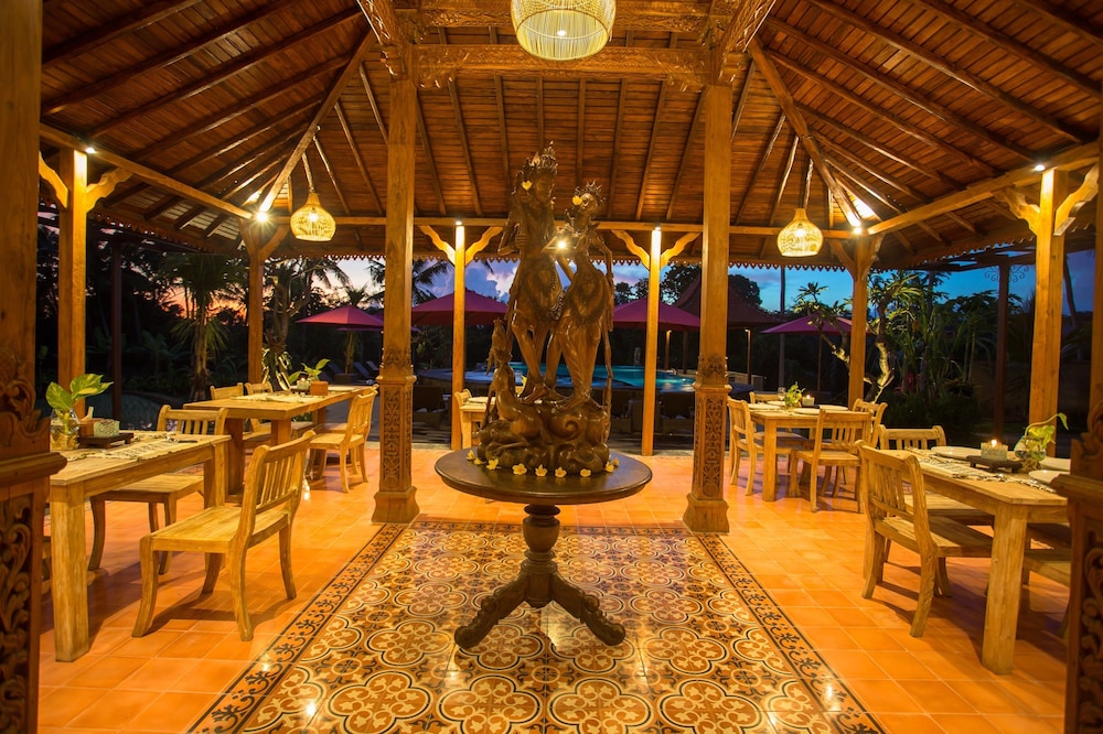 uma dawa resort and spa
