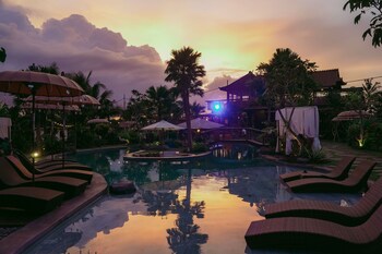 candy villa by pramana villas