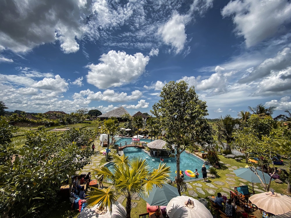 candy villa by pramana villas