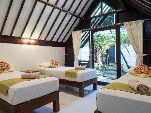 Gili Turtle Beach Resort,Gili Trawangan>>Gili Islands,2.5 star