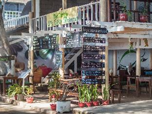 gili turtle beach resort