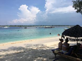 gili turtle beach resort