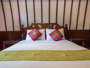 gili turtle beach resort