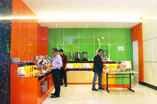 maleosan inn manado
