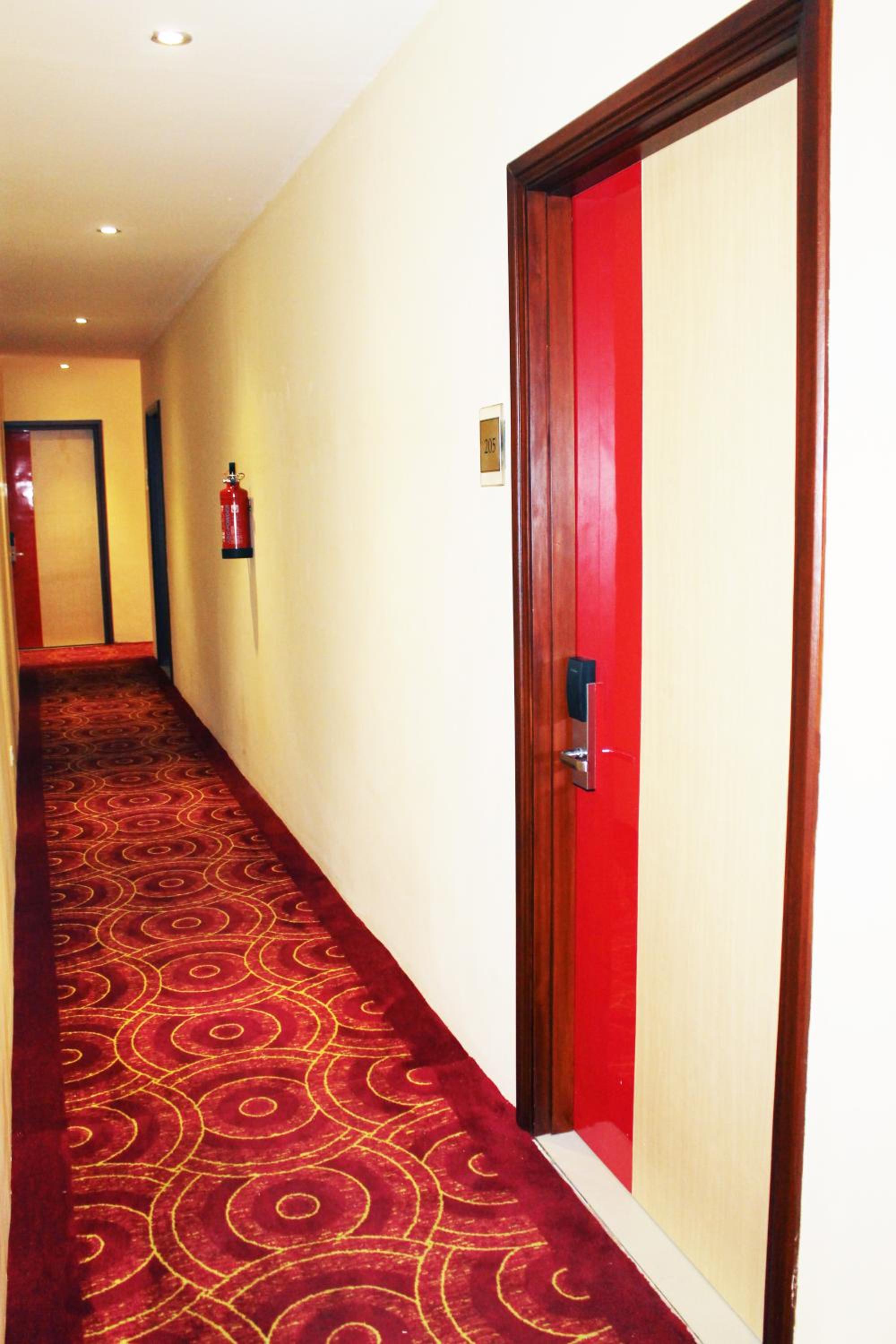 maleosan inn manado