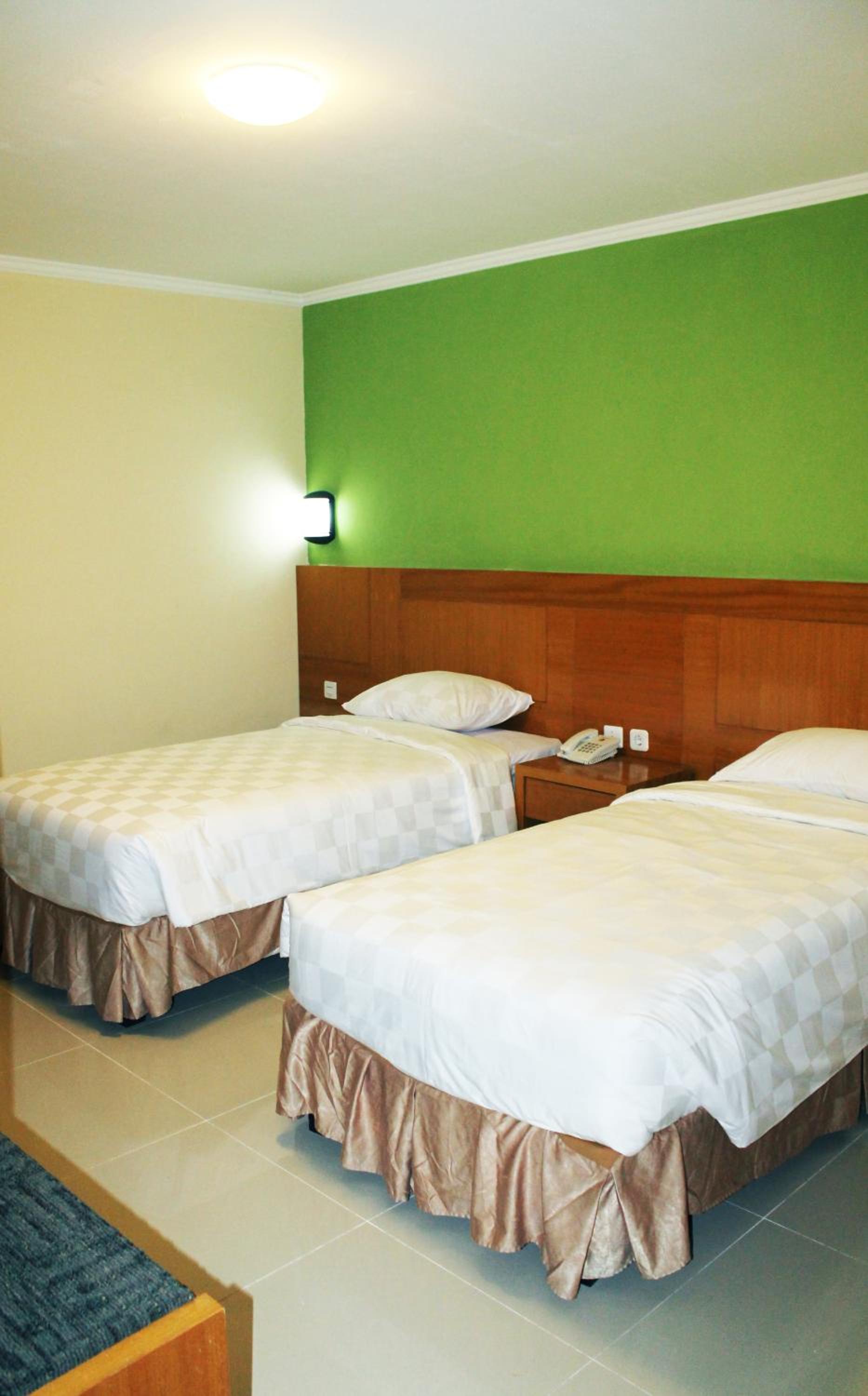 maleosan inn manado